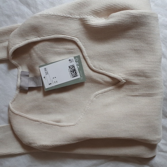 H&M Ribbed Sweetheart Top - Picture 2 of 4